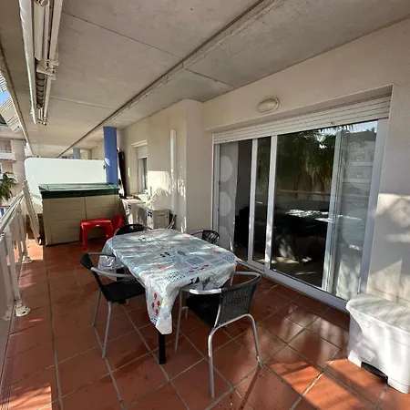 Bonito Piso En Con Piscina Y Parking Av-66 *