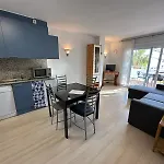 Апартаменты Bonito Piso En Con Piscina Y Parking Av-66 Росас