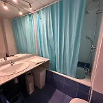 Bonito Piso En Con Piscina Y Parking Av-66
