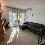 Апартаменты Bonito Piso En Con Piscina Y Parking Av-66 Росас
