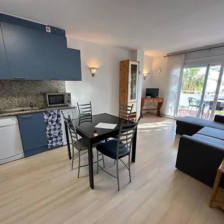 Appartement Bonito Piso En Con Piscina Y Parking Av-66 Roses