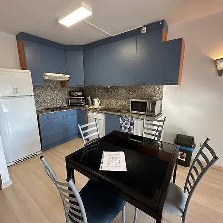 Appartement Bonito Piso En Con Piscina Y Parking Av-66 Roses